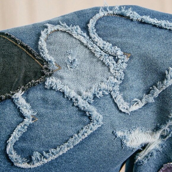 Blue Casual Women's patchwork Heart Pattern Washed Low-Rise Denim Jeans - Picture 3 of 7